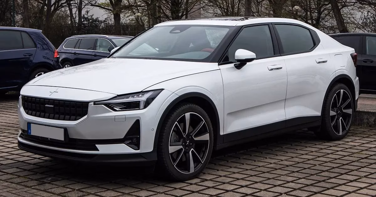 polestar-2-the-electric-liftback-blending-scandinavian-calm-with-sustainable-speed-image-0