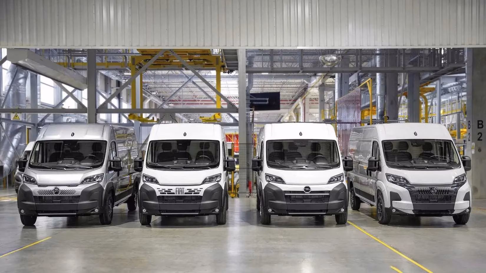 stellantis-axes-hydrogen-van-program-why-hydrogen-s-future-looks-uncertain-in-2025-image-1